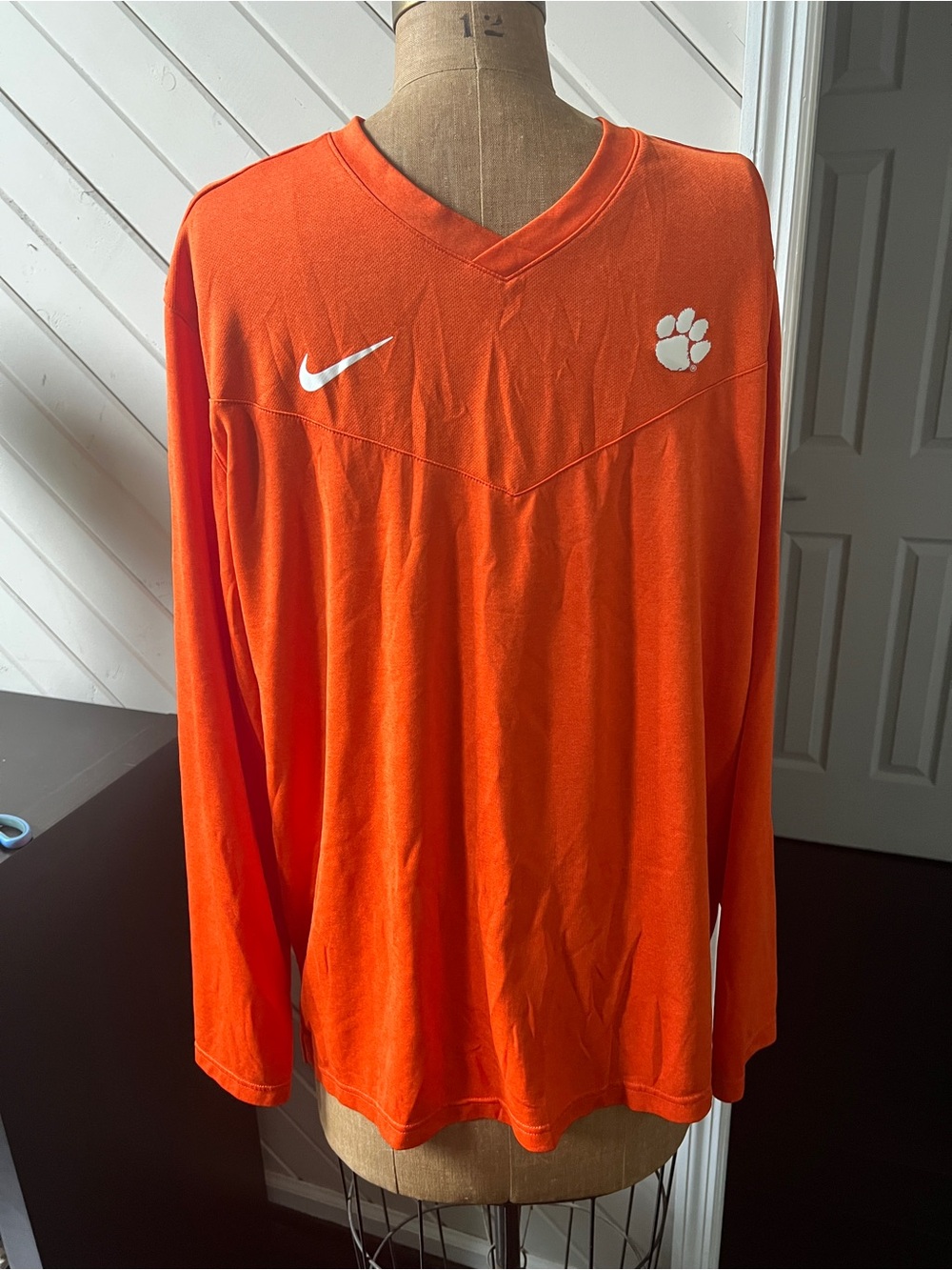 Clemson Nike Dri-Fit Orange LS V Neck Sz XL Paw Logo